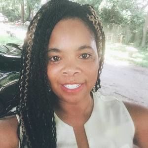 Meet your Posher, Vicky